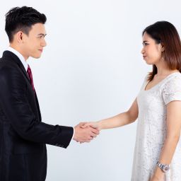 Ilustrasi bentuk loyalias pelanggan.